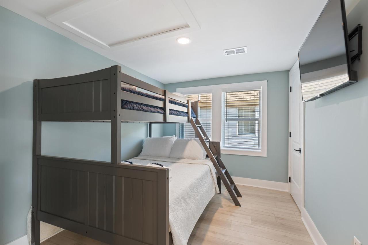 222 W Ashley - Sea Breeze - Minutes To The Ocean And Downtown Folly Beach Exterior foto