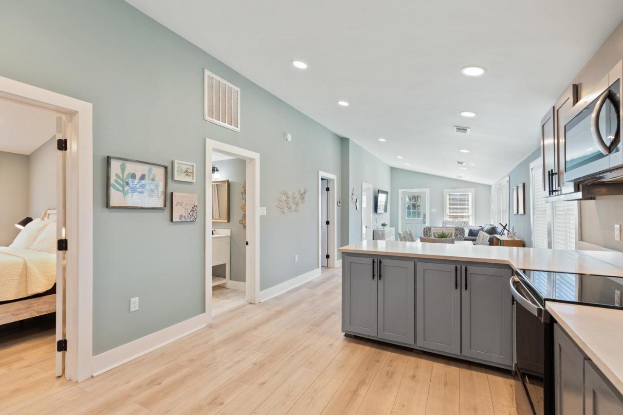 222 W Ashley - Sea Breeze - Minutes To The Ocean And Downtown Folly Beach Exterior foto